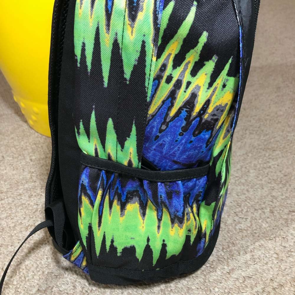 ‼️PRICE DROP‼️ NWT NEFF multicolor backpack. - Picture 6 of 12